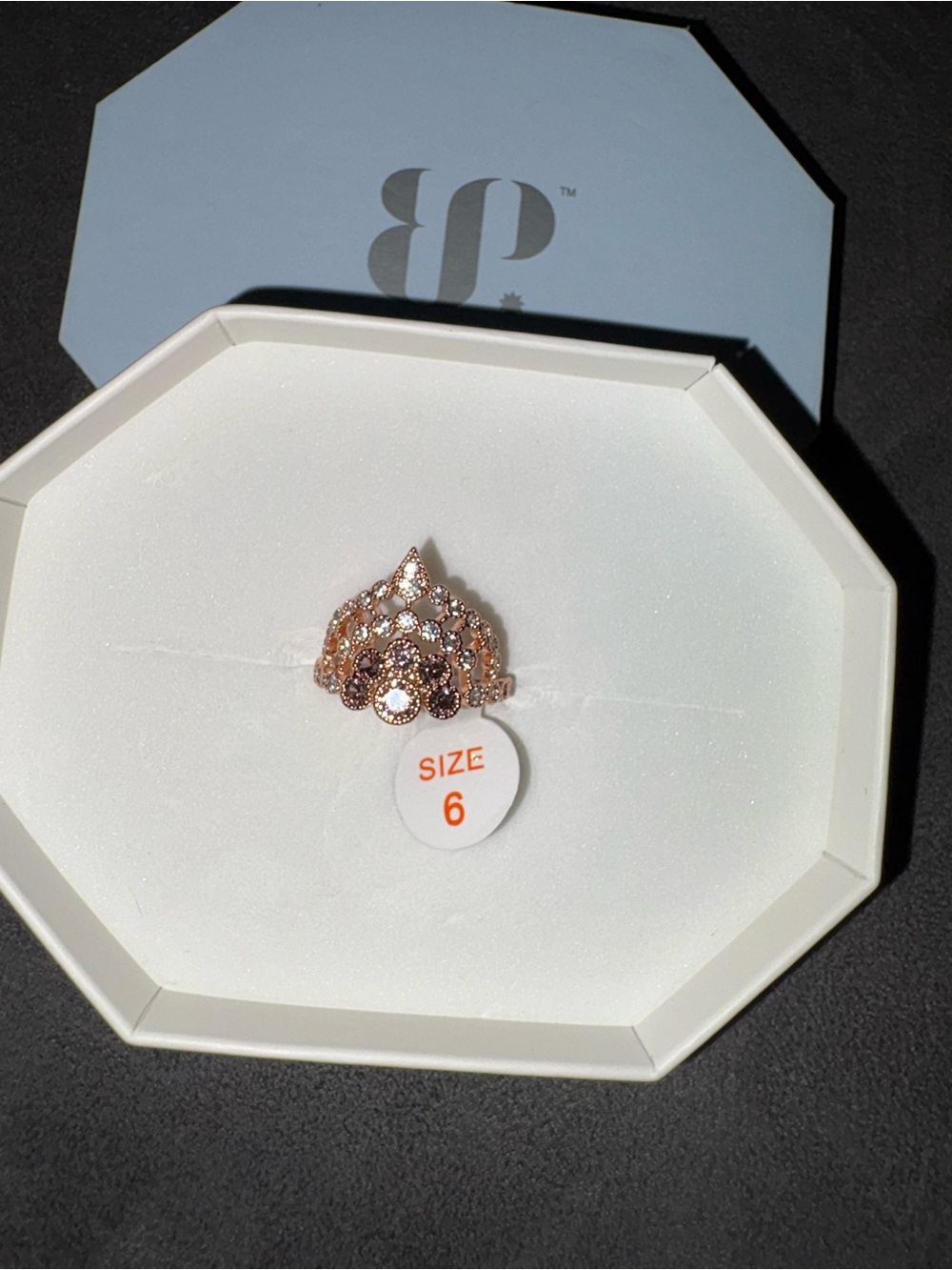 Rose Gold Crown-Style Crystal Ring - Size 6